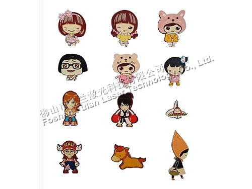 卡通(tōng)小(xiǎo)飾品激光(guāng)打标切割