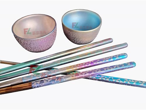 金(jīn)屬純钛碗筷激光(guāng)打标刻字鐳雕花(huā)紋